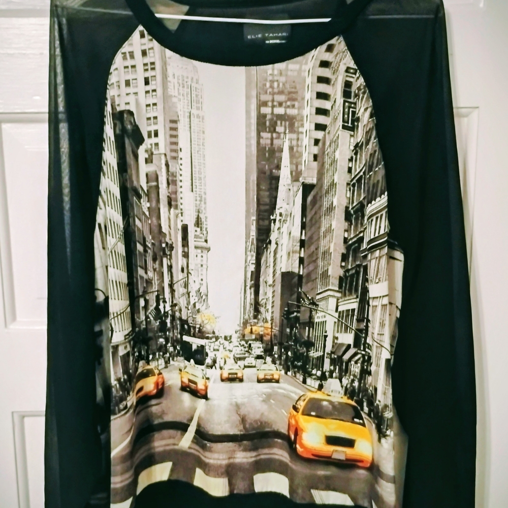 Elie Tahari Monochrome Graphic Long Sleeve Top
